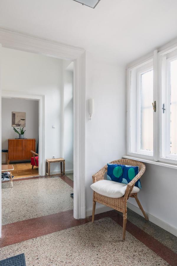 Bright & Spacious Loft With Basilica View Budapest Exterior photo